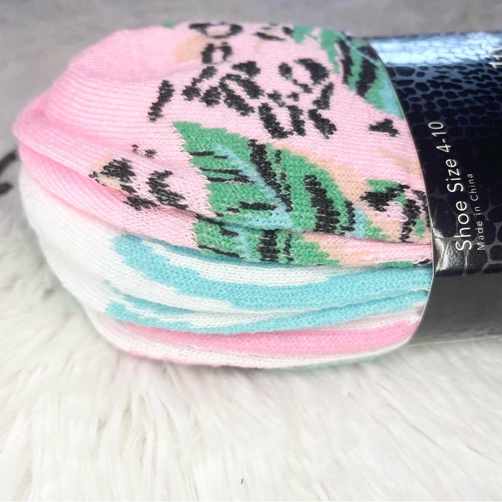 Teal pink colorful 6 pairs socks animal print - Picture 2 of 7